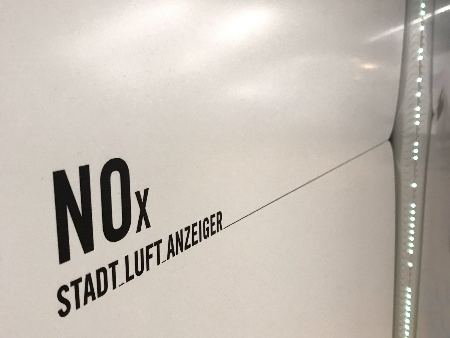 NOx_ZKM_Inst_Detail_3.jpg
