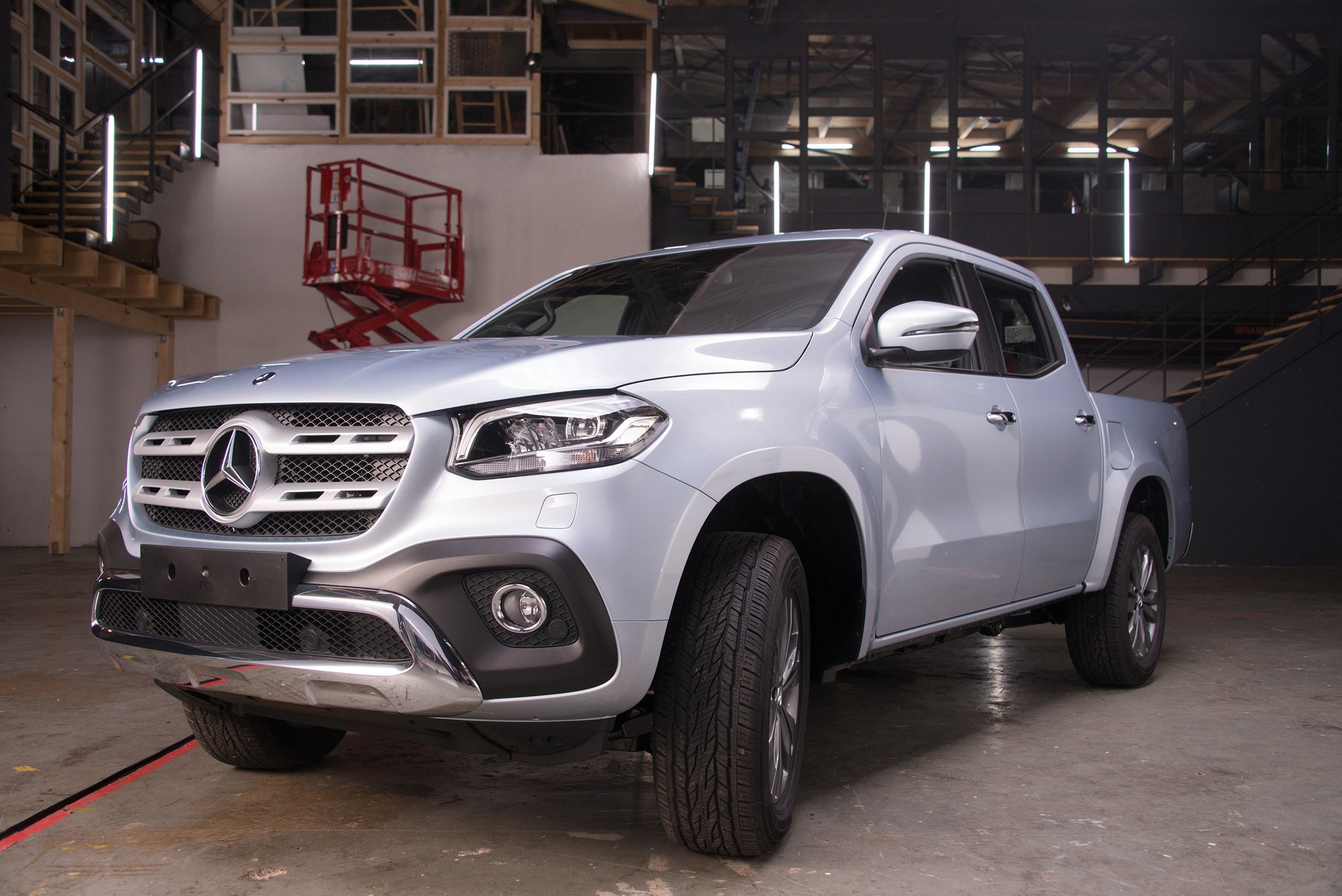 mb-pickup-gallery-07.jpg